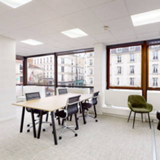 Bureau privé 31 m² 11 postes Coworking Rue Royale Saint-Cloud 92210 - photo 1